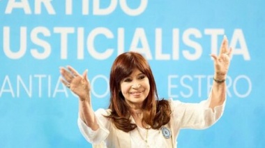 En medio de un peronismo picado, CFK reaparece en Rosario como líder del PJ