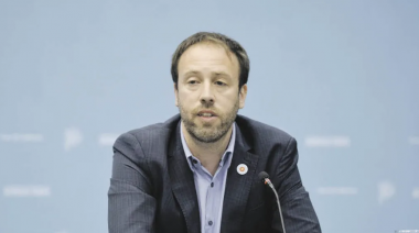 López denunció derrumbe de coparticipación y obras bajo el Gobierno de Milei