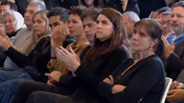 Kicillof denunció “una perversa persecución política” contra Cristina