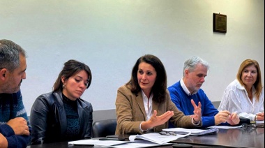 Viviana Dirolli criticó reelecciones indefinidas: “Desconexión de la dirigencia con la realidad”