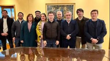 Arde el radicalismo y la crisis impacta en el armado de Somos Buenos Aires