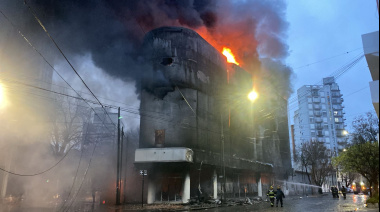Incendio en La Plata: El depósito de electrodomésticos estaba clausurado por el Municipio