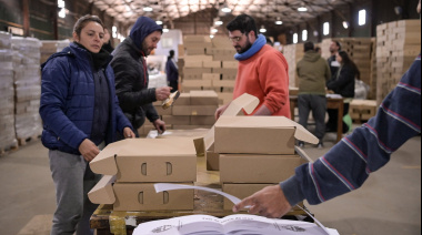Autoridades realizaron una inspección clave de urnas para el 7S