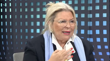 Lilita Carrió acusó a Javier Milei de “perverso” y a Karina de ser la “cajera” de negocios