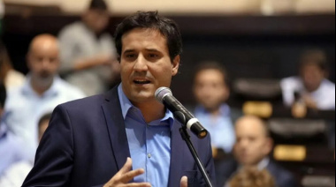 Maximiliano Abad denunció que el Gobierno nacional recortó fondos para la emergencia en Bahía Blanca