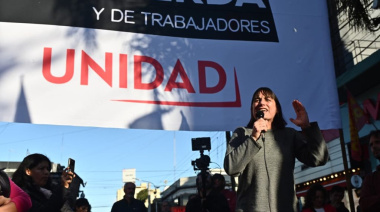 El Frente de Izquierda cierra campaña frente a la Embajada de Estados Unidos