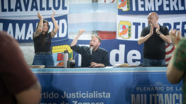 Otermín juntó a la militancia y pidió “trabajar en comunidad como respuesta al individualismo”