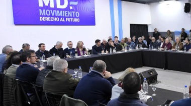 El kicillofismo mueve fichas en el PJ bonaerense y abre una negociación con La Cámpora