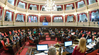 Sin conducción y con pulseada abierta: El Senado bonaerense, escenario de la interna de UxP