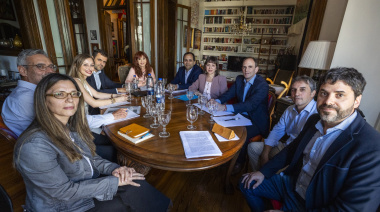 ¿Cristina vuelve? Visitas y nueva agenda en San José 1111 con mirada en la campaña “Cristina libre”