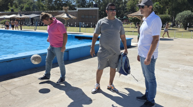 Escuelas en Verano: Stadnik recorrió la colonia y puso en valor a los docentes
