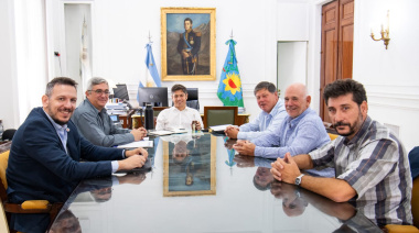 Kicillof recibió autoridades de ExpoAgro con un guiño al campo
