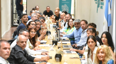 El Gobierno de Kicillof busca cerrar la negociación salarial tras el paro