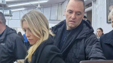 Kicillof apuntó contra el Adorni gate por la “hipocresía” de los viajes familiares