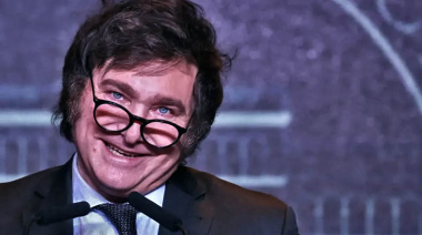 La motosierra de Milei corta profundo: 400 empleos y 30 empresas caen por día