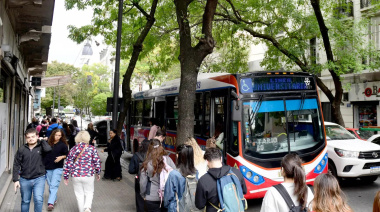 El bondi al borde: empresas del AMBA declaran emergencia y amenazan con achicar los servicios