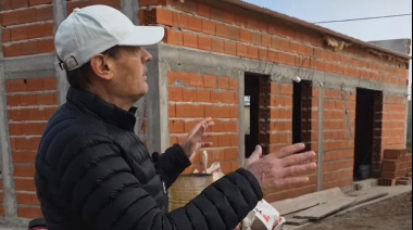 Stadnik refuerza la política habitacional con avances en el barrio 144 Viviendas