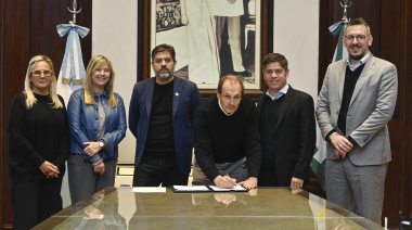 “Línea Municipios 2026”: Stadnik selló contrato con kicillof y Cuattromo