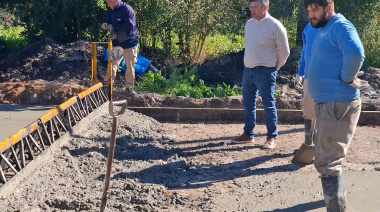 En tiempos de ajuste, Hourcade mantiene en marcha el plan de pavimentación