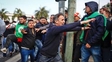 Katopodis puso el cuerpo frente a la represión en una marcha contra el ajuste en San martín