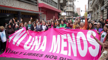 El PJ convocó a la marcha de Ni Una Menos a la casa de Cristina