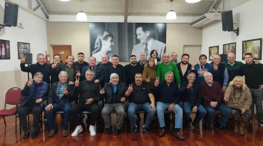 Los gremios presionan y advierten que “queremos dejar de ser convidados de piedra”