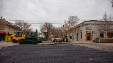 Primero las cloacas, ahora el asfalto: Trenque Lauquen recupera una zona clave