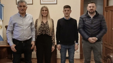 Sebastián Pareja pondera la Juventud y mete mano en los armados pensando en 2027