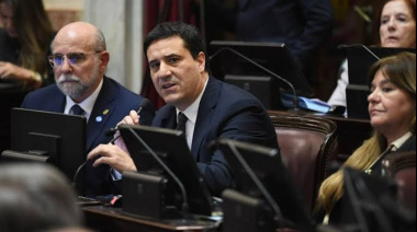 El jefe del radicalismo bonaerense se distancia del Gobierno por la Ley de extranjerización de la tierra