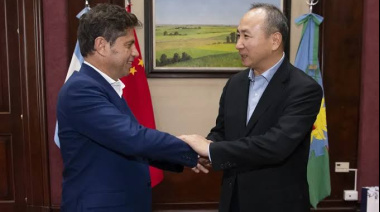 La llegada del papa León XIV obliga a Kicillof a revisar su viaje comercial a China