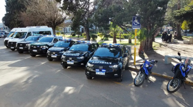 García refuerza la gestión en las calles con una nueva flota municipal