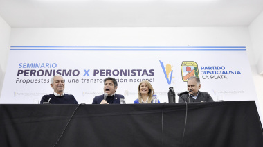 Kicillof encabezó una cumbre del PJ junto a Alak y pidió “recordar la mirada innovadora de Perón”