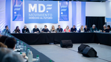 Las PASO empantanan la estrategia de desdoblamiento, pero Kicillof avanza