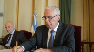 Cuatro sillones vacíos y una negociación caliente: Torres presiona a Kicillof por la Corte bonaerense