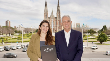Alak y Mariel Fernández, una foto cultural con aroma a 2027