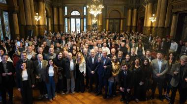 “Somos la capital productiva de la provincia”: Alak impulsa el desarrollo local y reconoce a los históricos