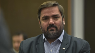 Emiliano Balbín le exigió a Kicillof cancelar las deudas con los municipios: “Primero ordene su casa”