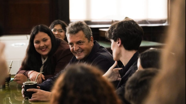 Con Sergio Massa como figura central, la juventud del Frente Renovador realizó plenario federal