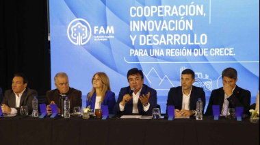 Sin interna, pero con La Cámpora marcando la cancha: Espinoza va por su reelección en la FAM