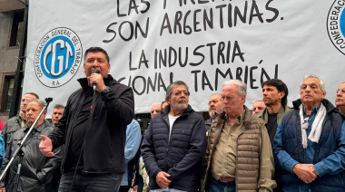 La CGT marchó y advirtió que profundizará las medidas de fuerza si el Gobierno no modifica su rumbo económico