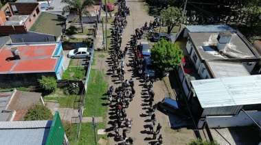 Una fila de más de diez cuadras por 40 puestos de trabajo en Ezeiza