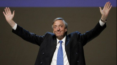 Máximo Kirchner encabeza el acto en Lanús por el recuerdo de Néstor Kirchner
