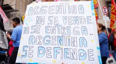 Organizaciones sociales se movilizaron a Tribunales para presionar la Corte por la Ley de Tierras