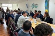Kicillof ofreció 10% de aumento: estatales dieron el visto bueno y docentes siguen evaluando