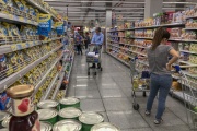 Según informe, cuánto aumentó la canasta alimentaria en La Plata en abril