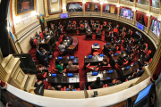 Se frena el debate en el Senado bonaerense por falta de apoyo a la reelección indefinida