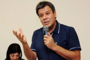 Manes acusa a Milei de espionaje: “Es la peor tradición de la casta”
