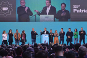 Búnker bonaerense: Kicillof busca un gesto de otras tribus en la espera de los resultados