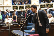 Ruido por el cierre libertario: Un diputado deja el bloque de La Libertad Avanza
