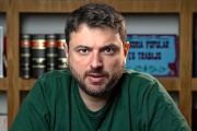 Grabois pide el juicio político a Milei: “No sé si se van en helicóptero o en patrullero”